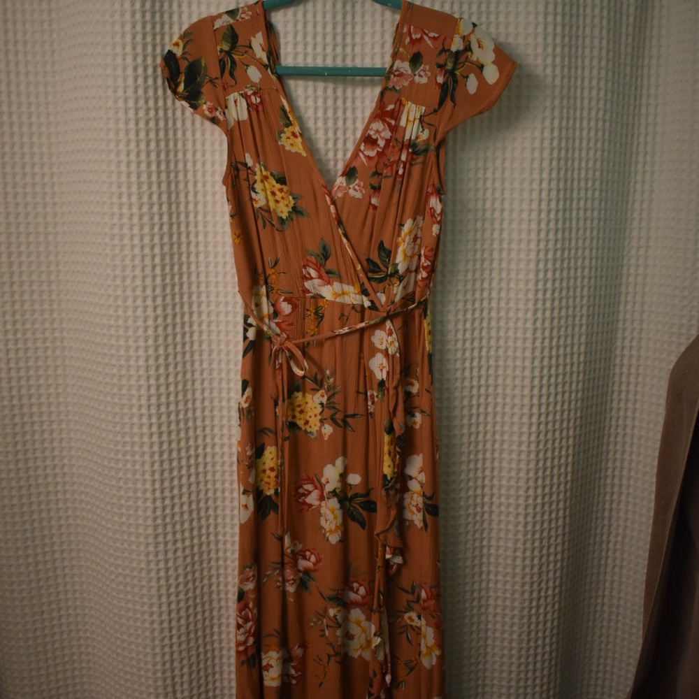 Wrap style summer dress